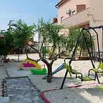 Apartmani B&B