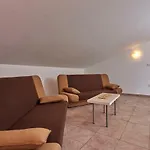 アパート Apartmani B&B *