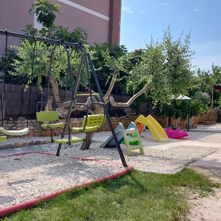 Apartmani B&B Ližnjan