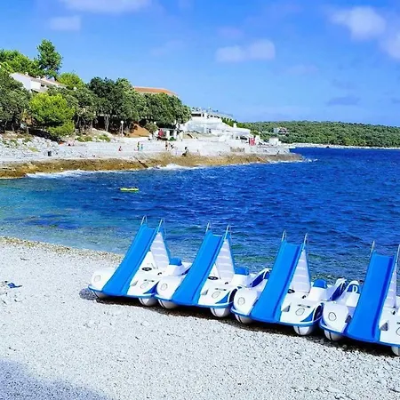 Apartmani B&B * Ližnjan