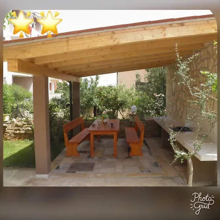 Apartmani B&B * Ližnjan