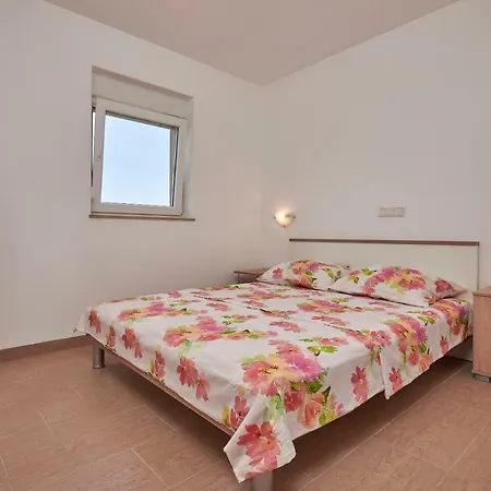 Apartmani B&B * Ližnjan
