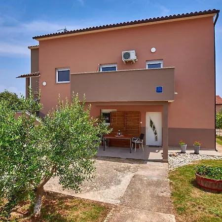 Appartement Apartmani B&B
