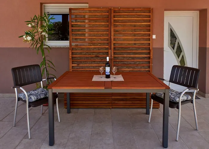 Apartmani B&B * Ližnjan