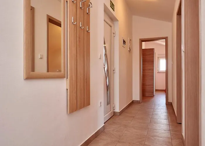 Apartmani B&B Lägenhet Ližnjan