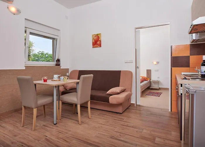 Apartmani B&B * Ližnjan