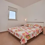 Apartmani B&B * Ližnjan
