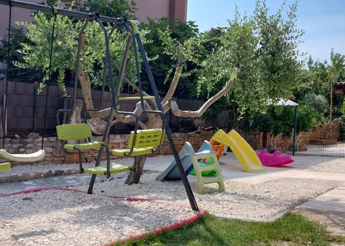 Apartmani B&B Liznjan