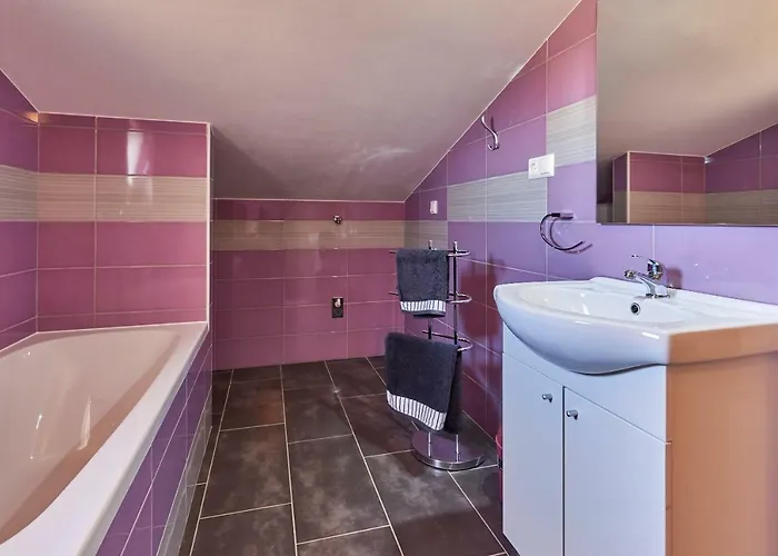 Apartmani B&B Apartman Liznjan